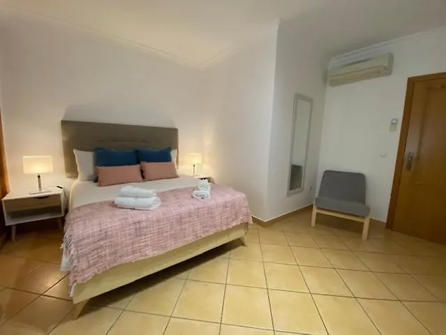 Wonderful Holiday Albufeira Apartment